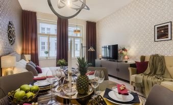 Royal Apts Prague by Michal&Friends