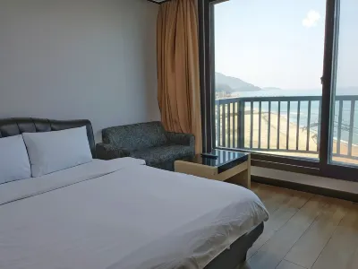 Gangneung (Jeongdongjin) Fragrance Hotel Các khách sạn gần jeongdongjin Station
