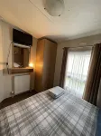 Impeccable 4-Bed Caravan in Clacton-on-Sea
