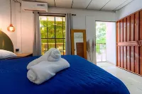 Friendly House Hotels in Ciudad Merliot