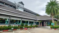 Eastpana Executive Residence 304 Prachinburi Các khách sạn ở Si Maha Phot