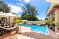 Carana Hilltop Villa - Ocean View