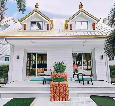 Villa Excellance Beach & Wave Pool Resort - Suites & Villas