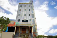 Status by Hotel the Emporio