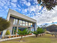 Hoyu's Home Hotel in zona Dexing Waterfall