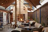 Wild Thyme & Honey Hotels in Fairford