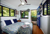 Thornton Beach Bungalows Daintree