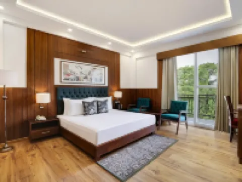 Lemon Tree Hotel, Mcleodganj Hotels in Kangra