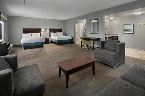 Hampton Inn Rochester-Irondequoit Hotels in Webster