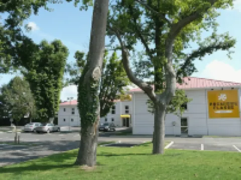 Premiere Classe Pau Est - Bizanos Hotels in Pyrenees-Atlantiques