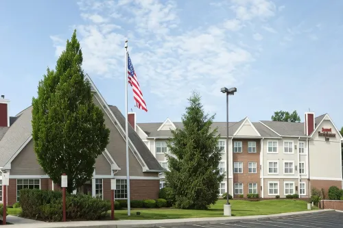 Residence Inn by Marriott Fort Wayne Southwest - parking