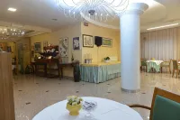 Hotel Due Pini Hotels in Rapolla