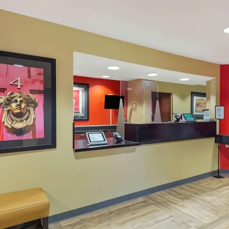 Studio 6 Chantilly VA Washington Dulles Airport