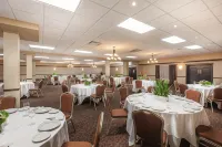 Hotel Universel