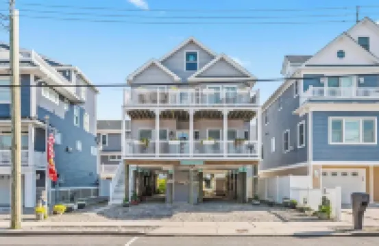 Seas the Moment - 1 Blk to Ortley Beach - Private Balcony & Patio - 6 Bed, 3 Br