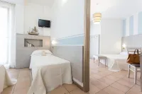 Hotel Roxy & Beach