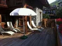Les Trompeurs Chez Odette Hotels in Cogne