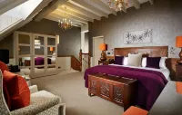 Pennyhill Park Hotel and Spa Hotel di 