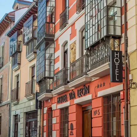 Hotel Alda Vía León