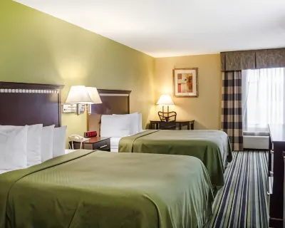 Quality Inn & Suites Medina - Akron West Hotels in Montville Township