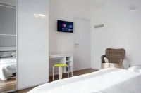 Como Holiday Home - Apartment ideal for families.