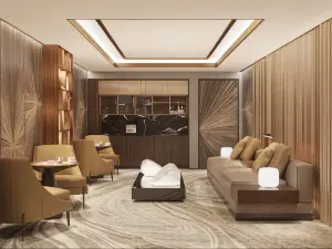 Aurora Oriental Hotel