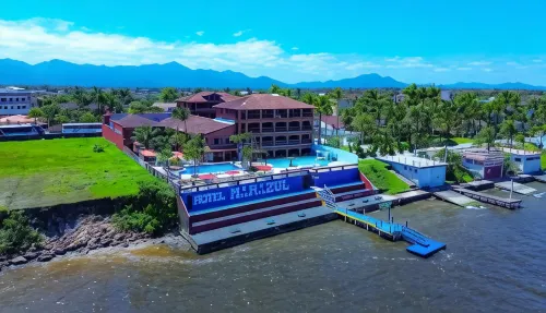 Hotel Marazul Hotels in Cananeia