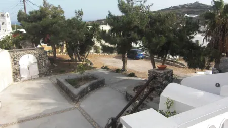 Kokos Traditional Houses Отели рядом с достопримечательностью «Feel Santorini»