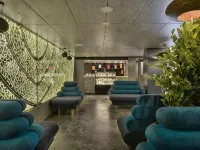 Regenta Central Antarim Ahmedabad Các khách sạn gần Học viện quản lý IIM