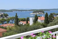 Villa Zorana Hostel - إطلالة على البحر