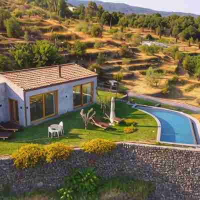 Monaci Delle Terre Nere Hotel Exterior