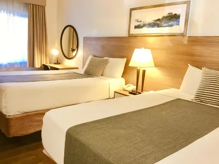 Downtown San Diego Lodge Отели рядом с достопримечательностью «Морской музей Сан-Диего»