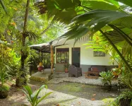 ラ ディオサ ネイチャー ロッジ のホテル