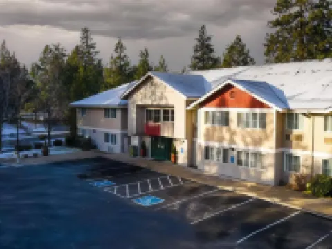 萬豪旗下的本德TownePlace Suites酒店 本德酒店