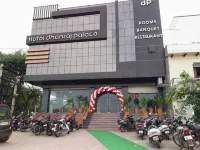 Hotel Dhanraj Palace Hotels near Yaduvanshi library 4