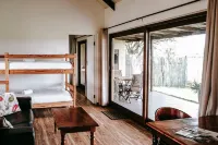 Wild Clover Cottages Hotels in Klapmuts
