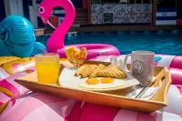 Casa del Puerto Hostel & Suites Hotels in San Pedro