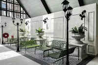 Paxtonz Premium Suites Petaling Jaya