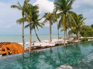 Apenunga Eco Hotel