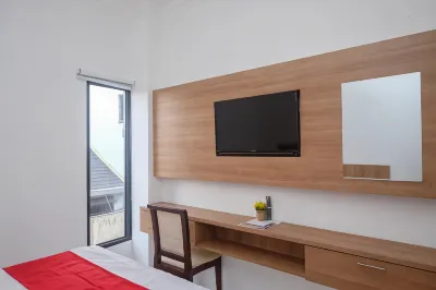 RedDoorz Near Sleman City Hall Yogyakarta Hoteller i Sendangadi