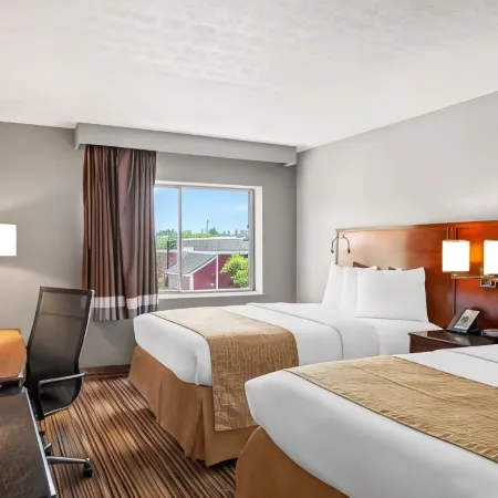 Travelodge by Wyndham Bloomington
