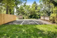 *Modern Condo In Downtown Frederick* Hotels near Walmart Supercenter