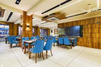 Aceotel Premier TK Morbi Các khách sạn ở Morbi