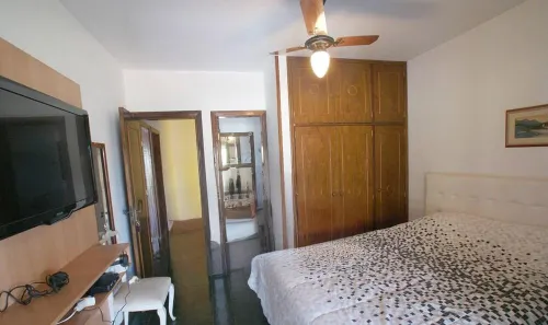 COMFORTABLE AND EQUIPPED HOUSE NEAR THE CENTER AND THE BEACH - 4 BEDROOMS (2 SUITES)