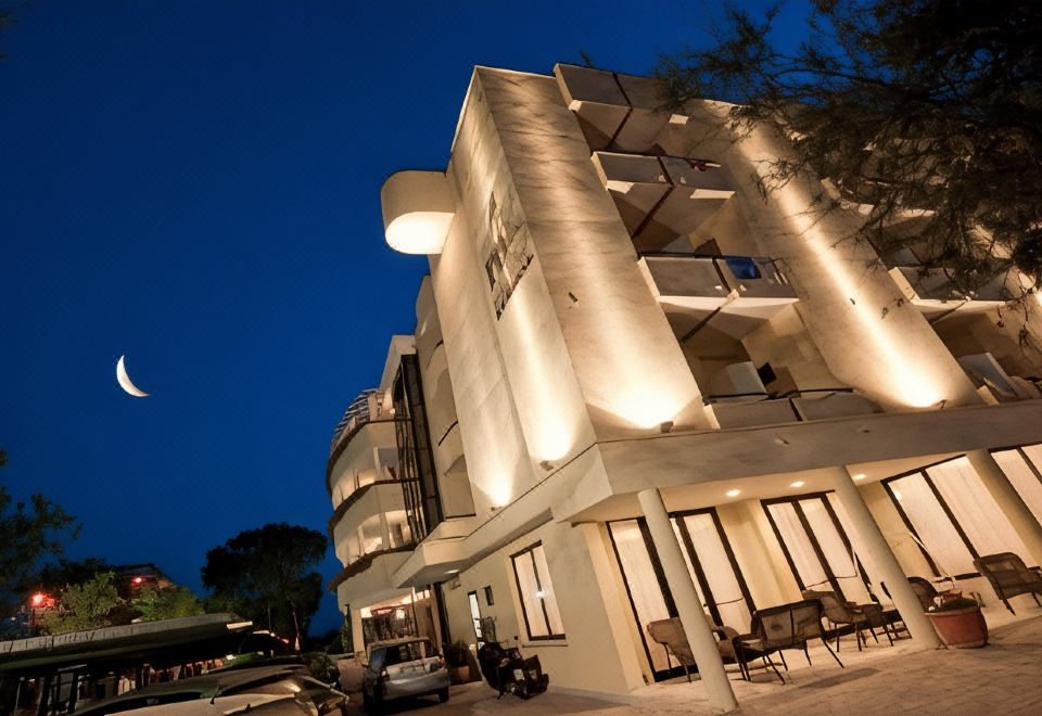 hotel overview picture