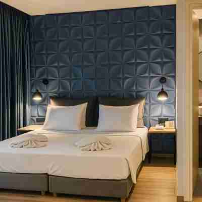 Athens Coast Hotel Rooms