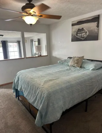 Lakefront house  2-bedroom house in delightful Michigan Center with WiFi, AC