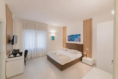 Lo Studio di viale Lo Re Camere & Caffè Hotel in zona Cripta