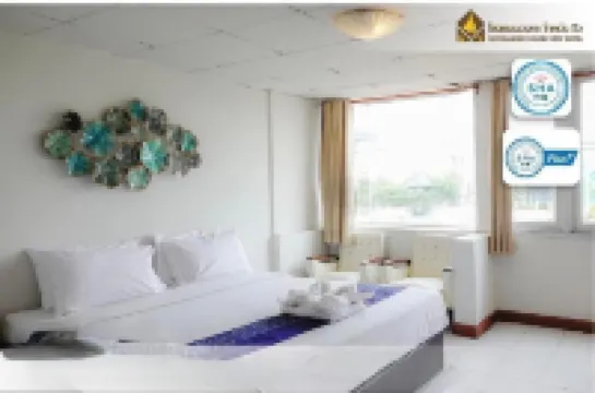 Navanakorn Golden View