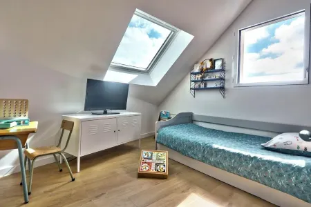 Belle Maison à 4 min à Pied de la Plage! Отели в г. Ле-Конке